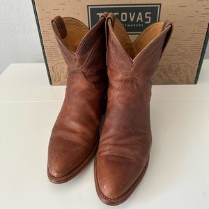 Tecovas scotch goat short boots women’s size 10
